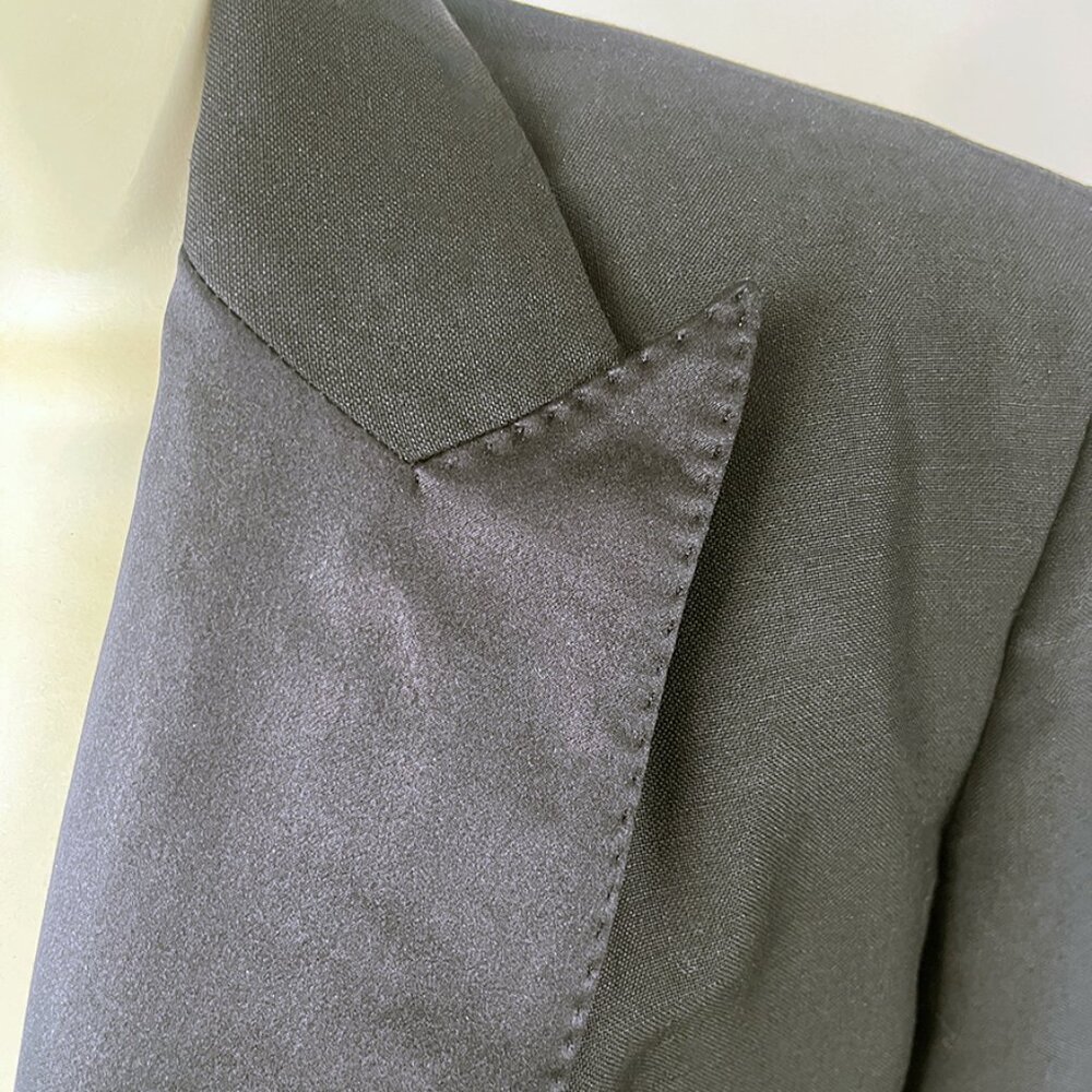 Rare, Vintage Richard Tyler Black “Tuxedo” Blazer, Size 44 / US Size 10 - Picture 6 of 14